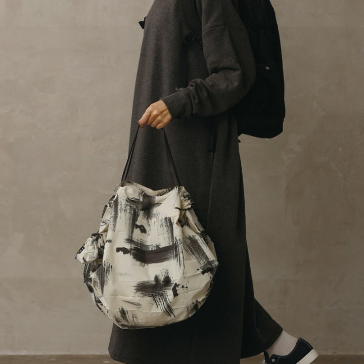 BOLSO PLEGABLE 27L SHUPATTO - WHITE BIRCH