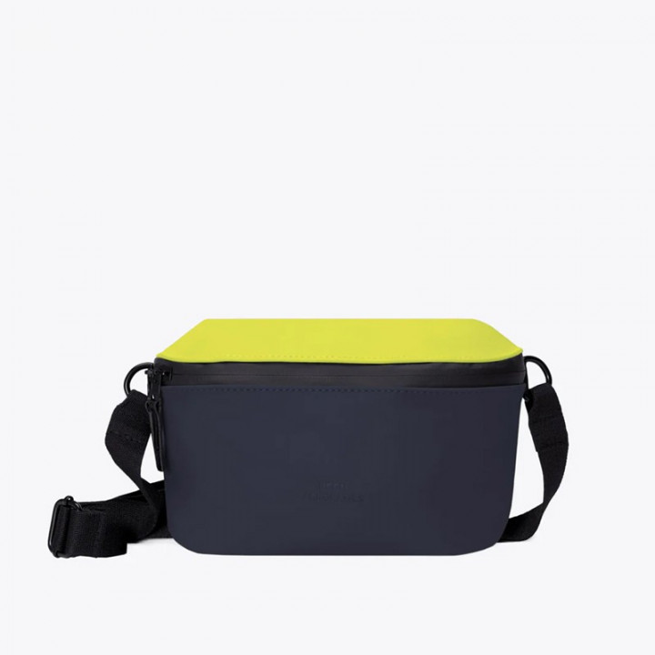 BOLSO JONA MEDIUM LOTUS UCON ACROBATICS - ACID LIME / DARK NAVY