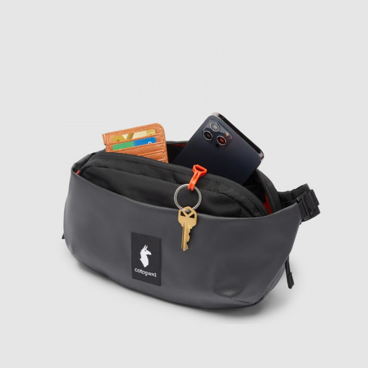 RIÑONERA COSO 2L CADA DÍA COTOPAXI - NEGRO