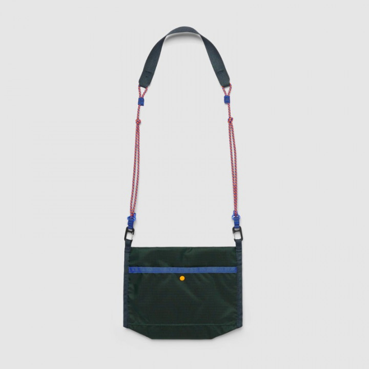 BOLSO BANDOLERA LISTA 2L CADA DÍA COTOPAXI - CARGO