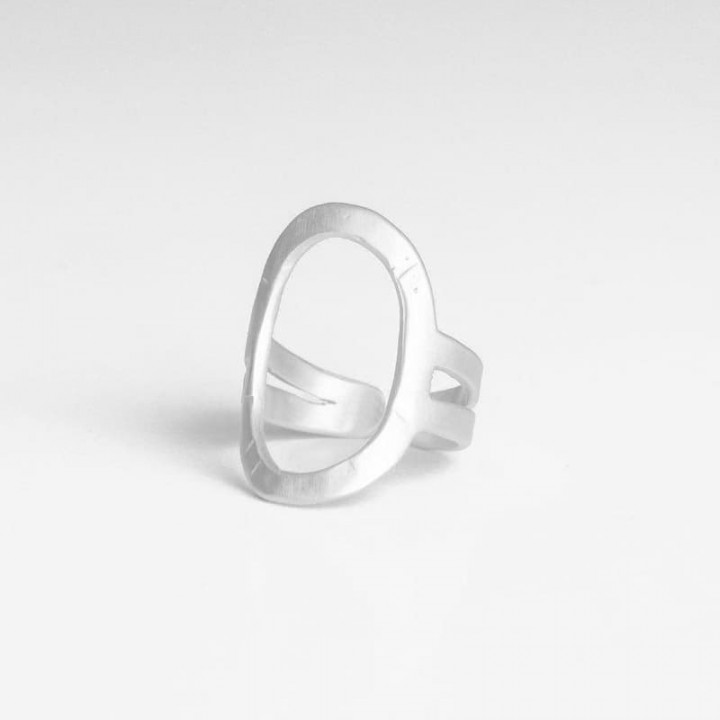 ANILLO OVALADO ABIERTO LA CALA SUSI CALA - PLATA