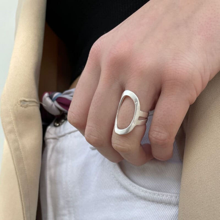 ANILLO OVALADO ABIERTO LA CALA SUSI CALA - PLATA