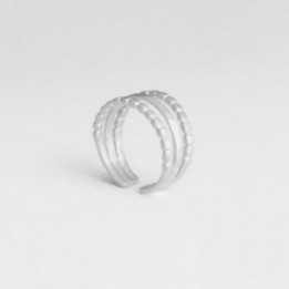 ANILLO TRIPLE CAMU SUSI CALA – PLATA