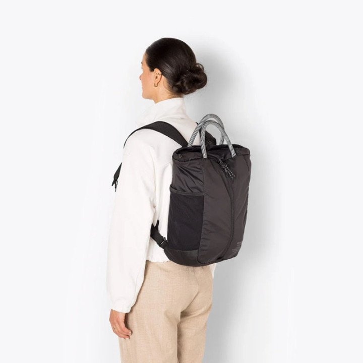 BOLSO PLEGABLE TRISTAN UCON ACROBATICS - BLACK